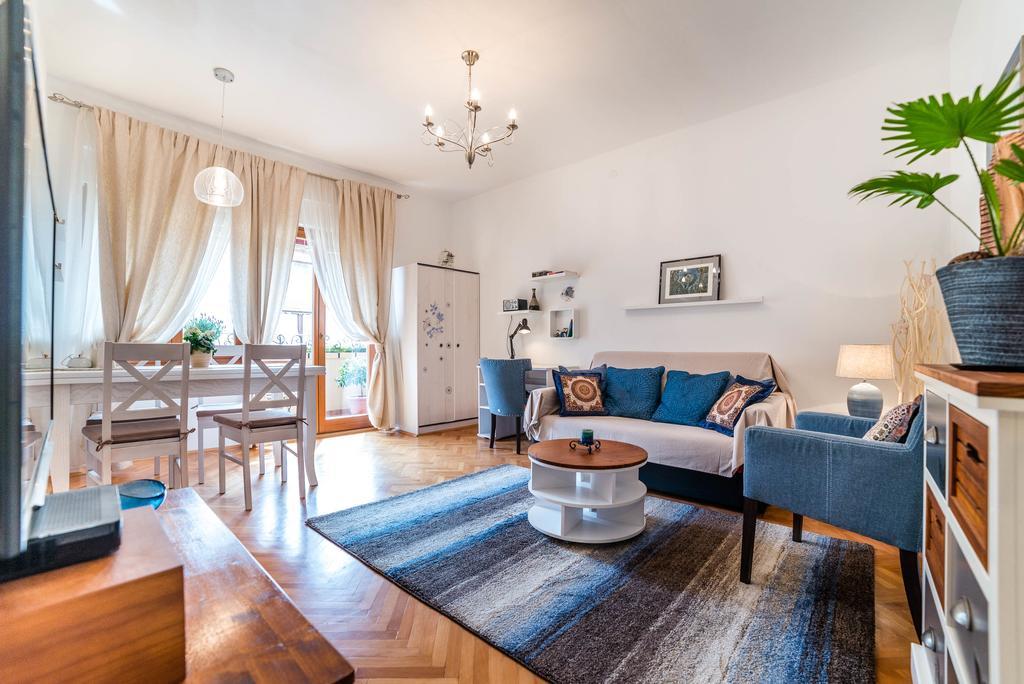 Apartment Aquileia Pula Exterior photo